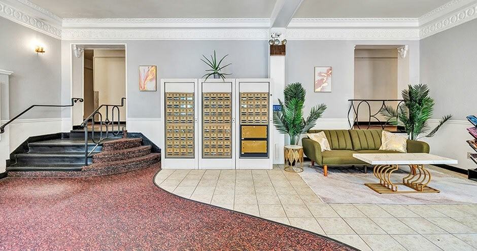 Howe Place - Photo 4 of 50