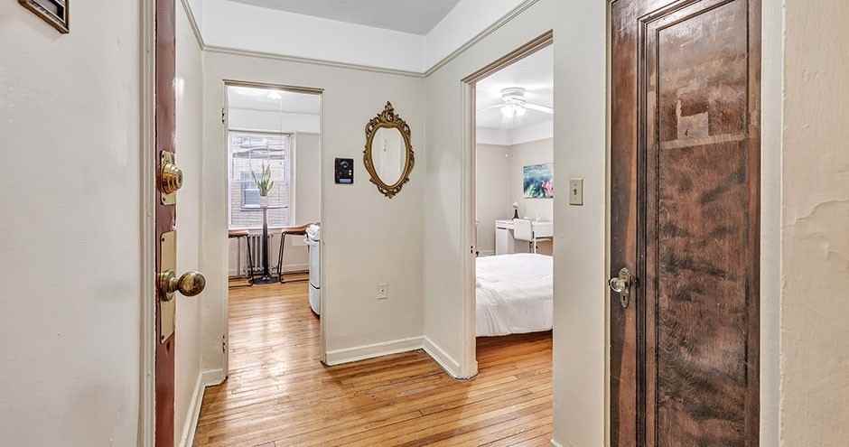 Howe Place - Photo 7 of 50