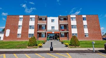 featured image of 1214 Riverside Drive #314