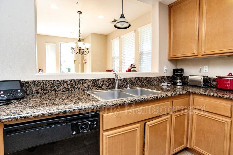 29202 Portland Ct - Photo 4 of 8