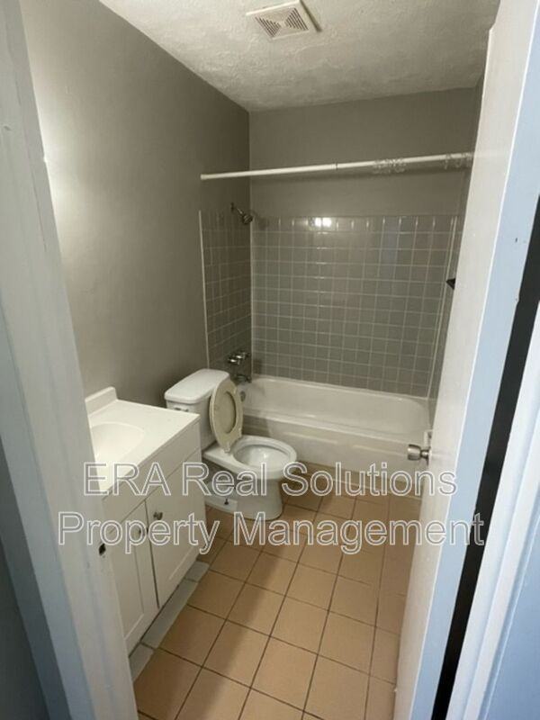 846 Moon Rd - Photo 6 of 15