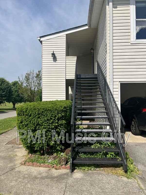 810 Bellevue Rd #272 - Photo 2 of 28
