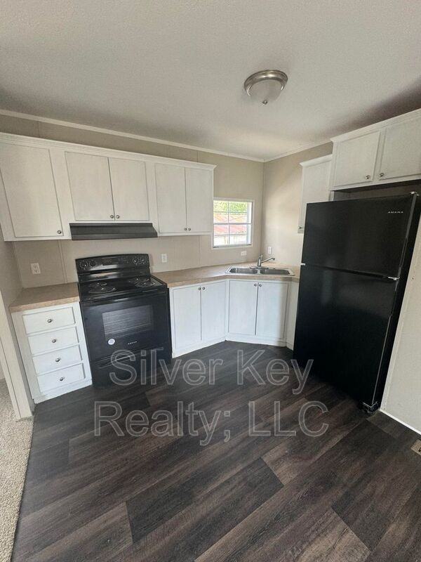 3000 Highways. #23 - Photo 5 of 11