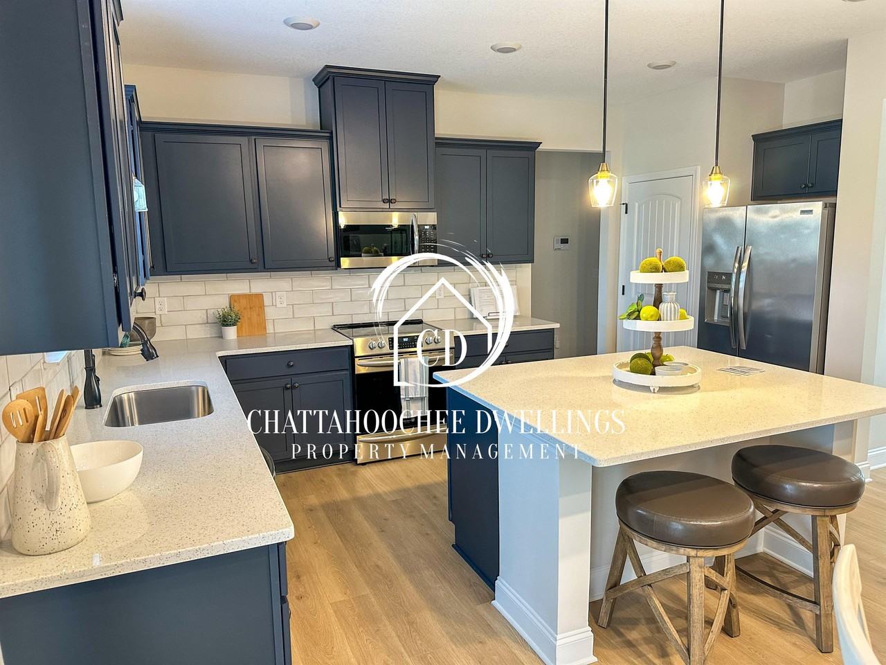 9901 Long Leaf Pine Drive - Photo 4 of 17