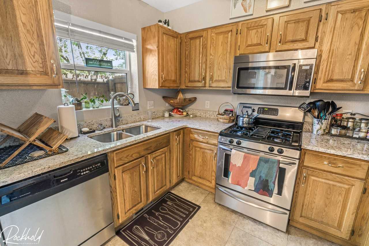 1463 South Pierce Street - Photo 6 of 18