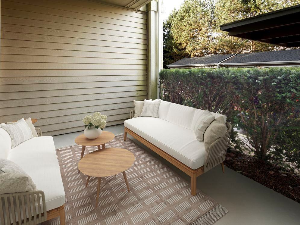 Eaves RockMeadow - Photo 5 of 42