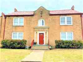 featured image of 714 Nw 30th St