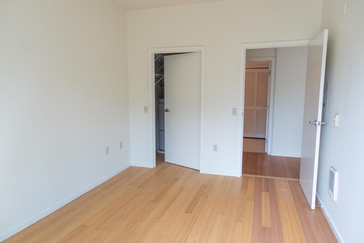 OVERTON PARK APARTMENTS (HASM01) - Photo 7 of 42