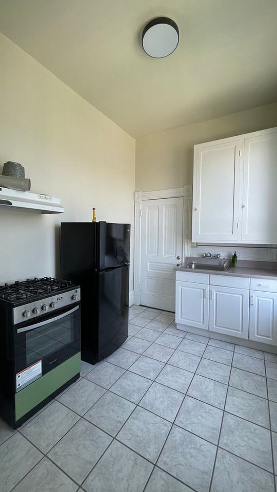 3240 Briggs Ave #C - Photo 3 of 12