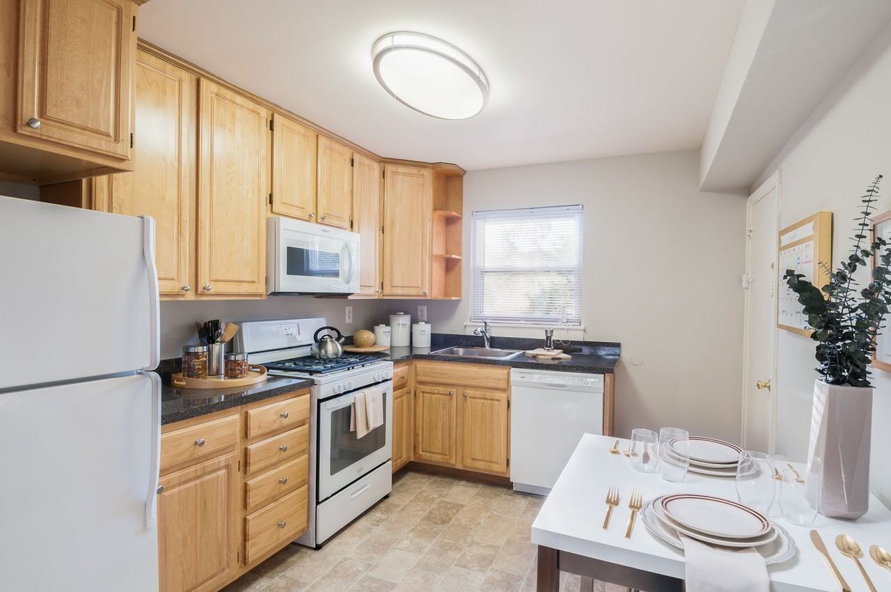 Metropolitan Collingswood - Photo 3 of 7