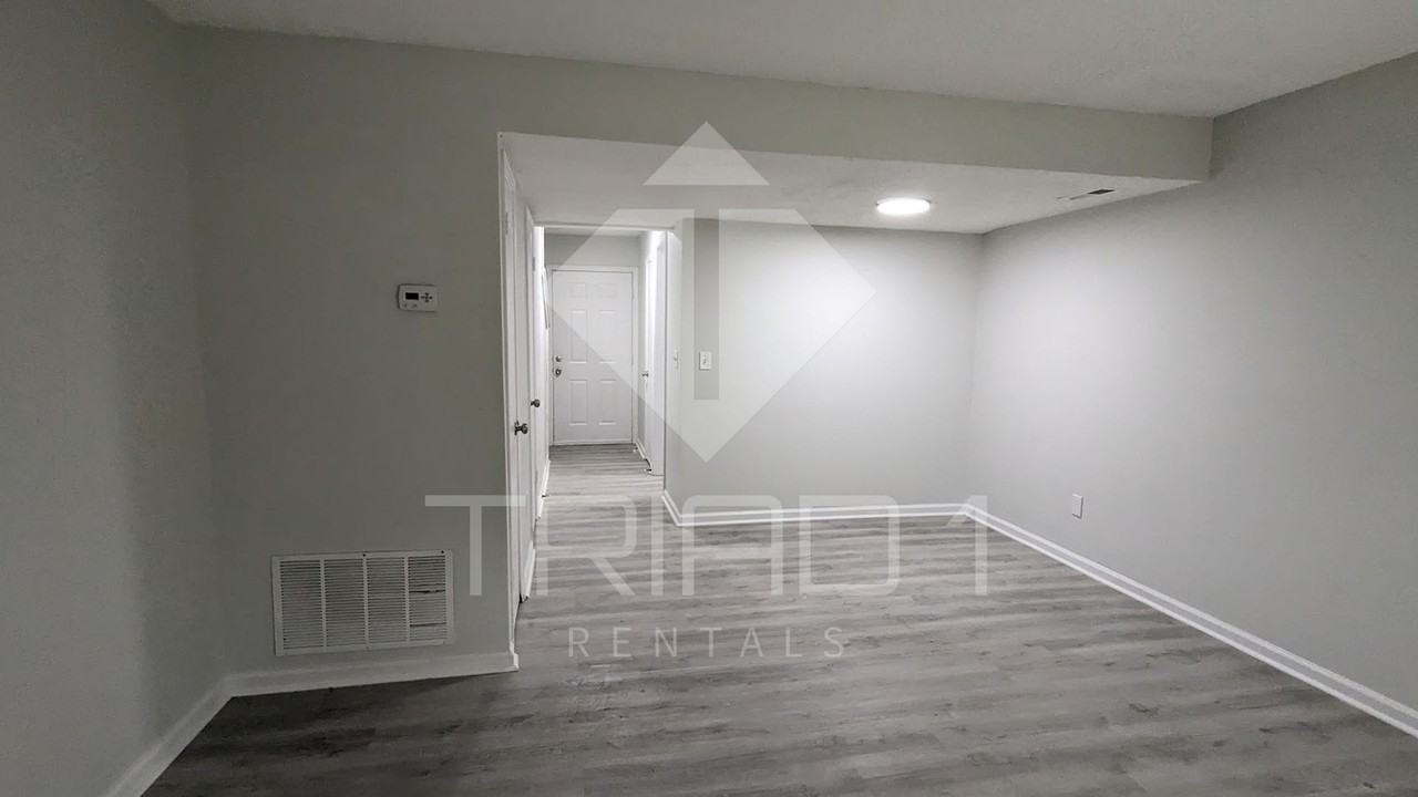 Mosby Townhouses - G - Photo 3 of 43