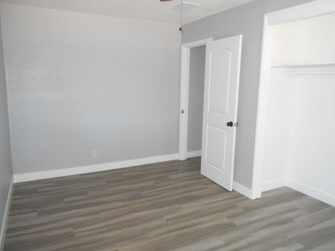 1209 Reynolds Ave - Photo 7 of 23