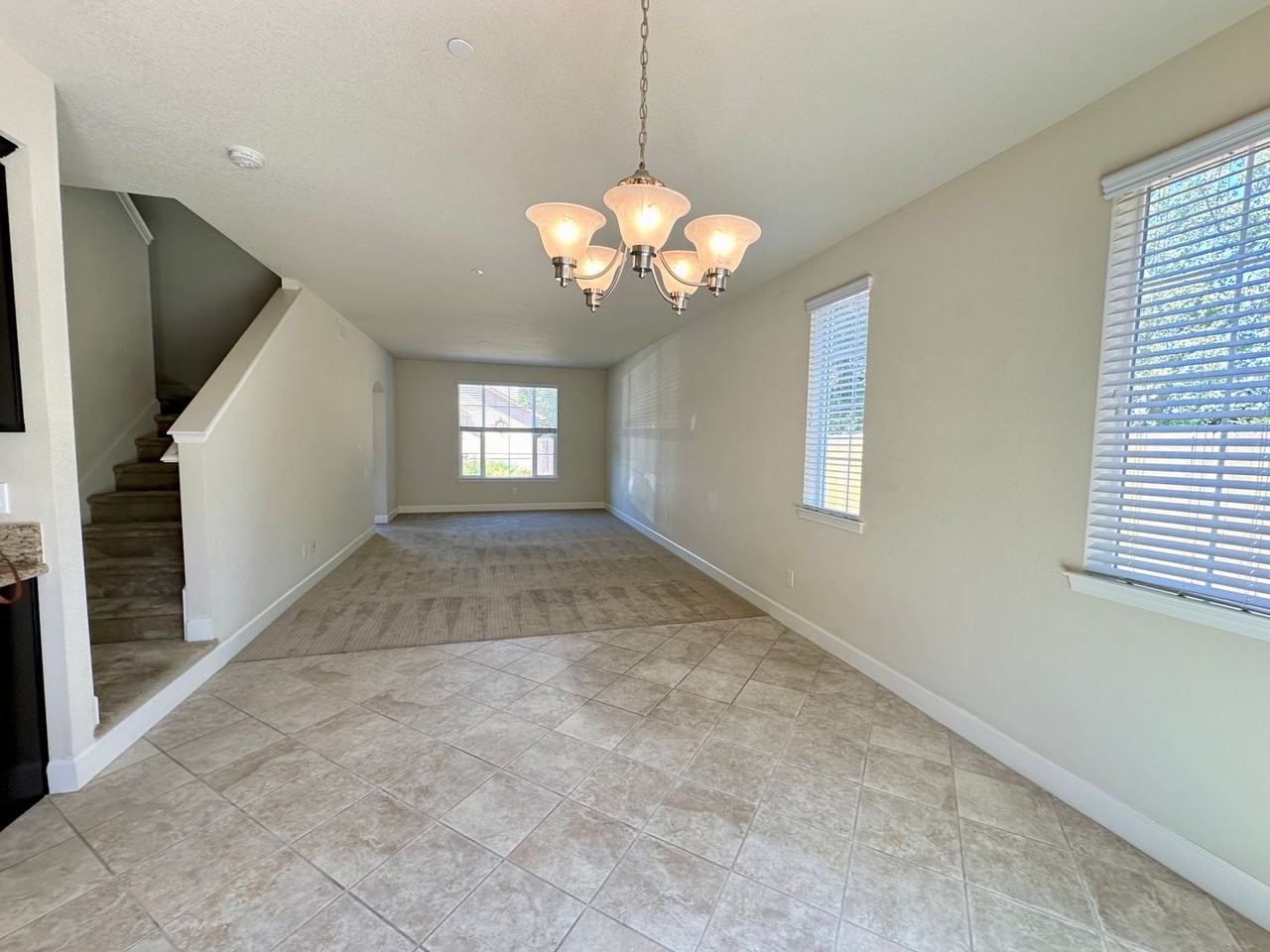 1154 Galeria Cir - Photo 7 of 32