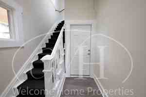 featured image of 205 W Chestnut St