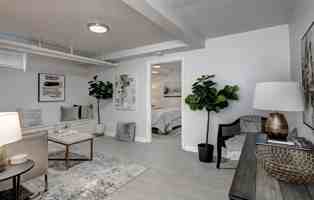 featured image of 1120 S Logan St #16