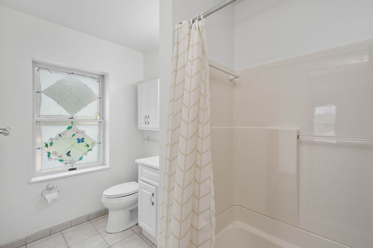 6 5th St - Photo 2 of 30