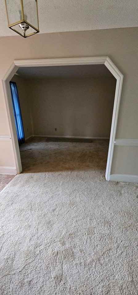 4010 4010 NUITE DRIVE - Photo 2 of 15