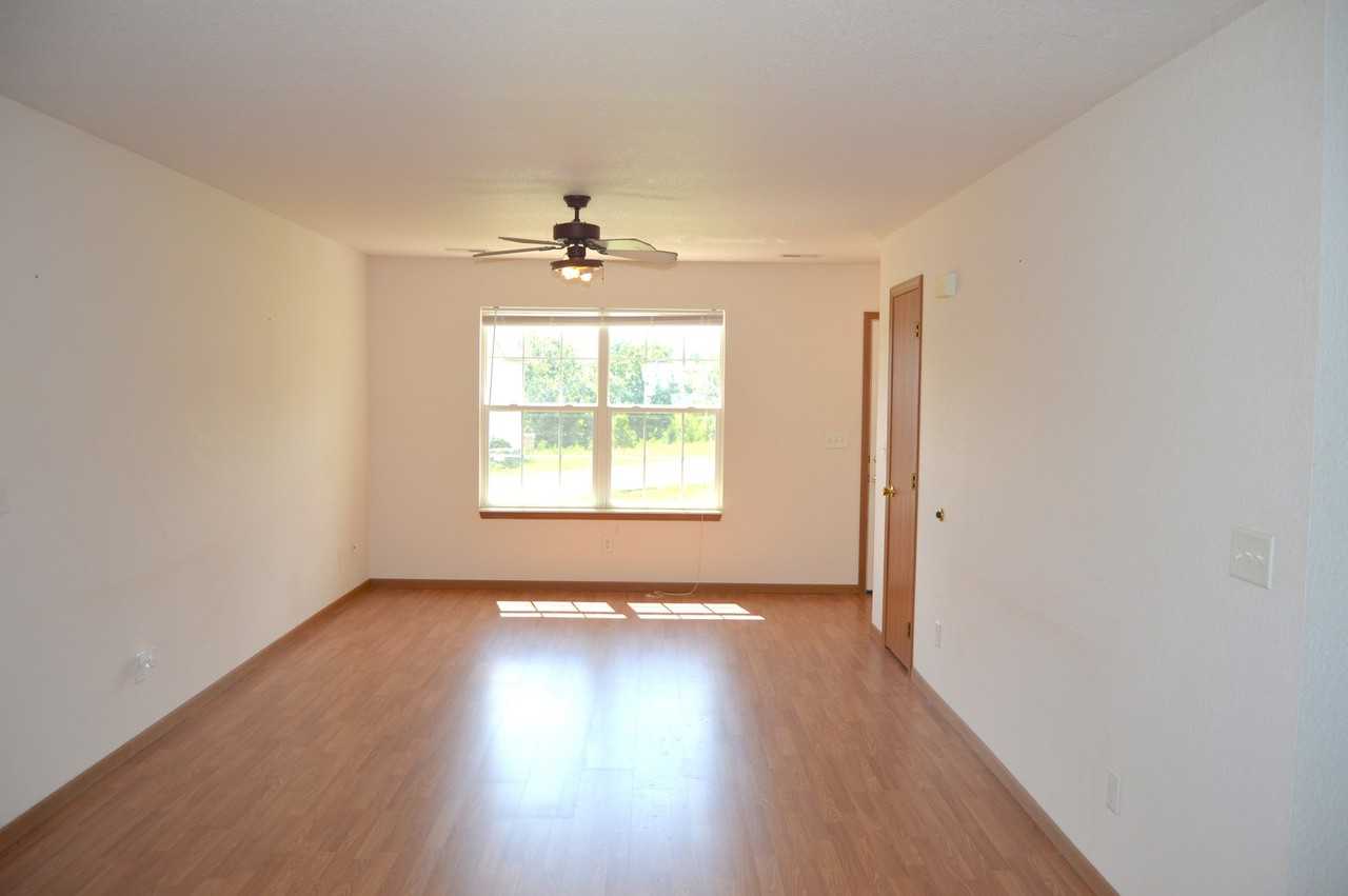 16865B Hurricane Ln - Photo 5 of 16