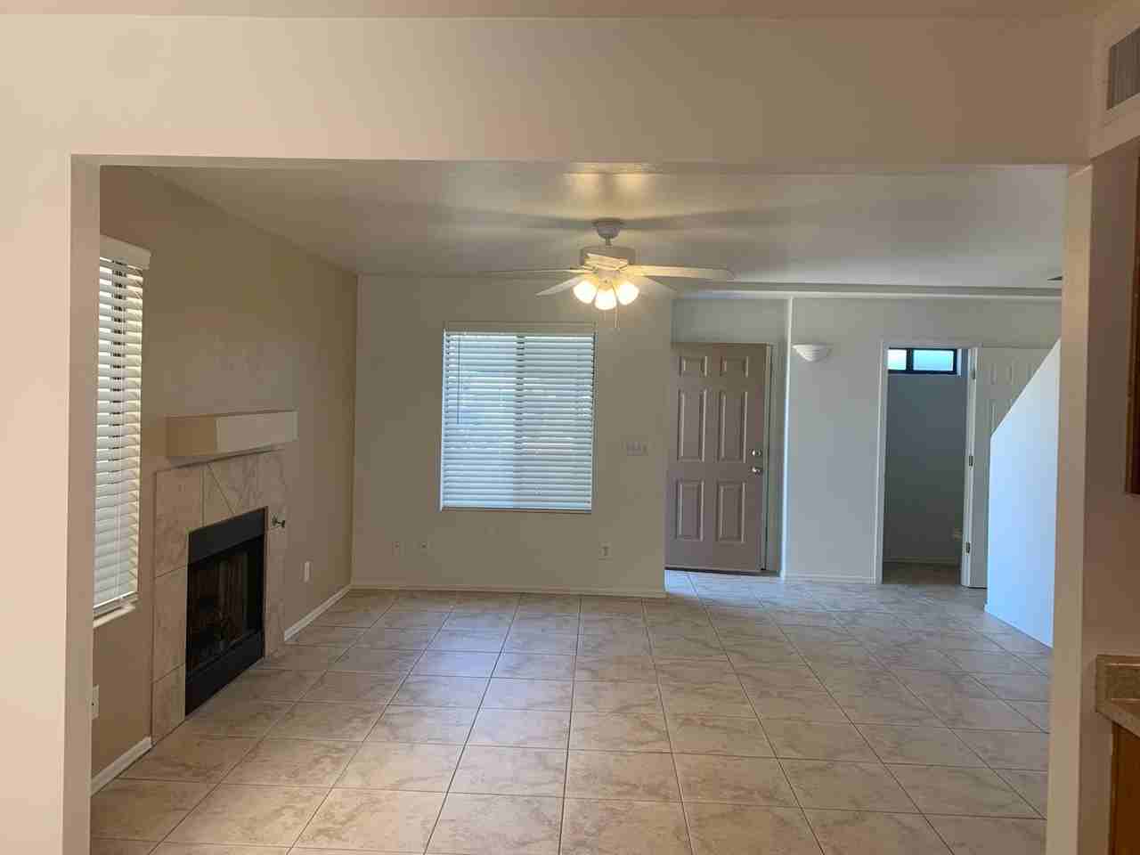 Casitas On Broadway - Photo 3 of 38