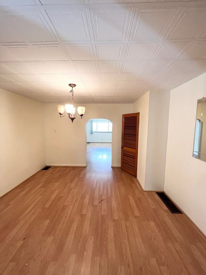 4723 Lorigan St - Photo 3 of 12