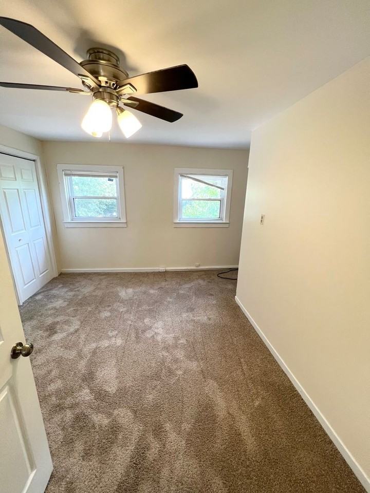 4723 Lorigan St - Photo 6 of 12
