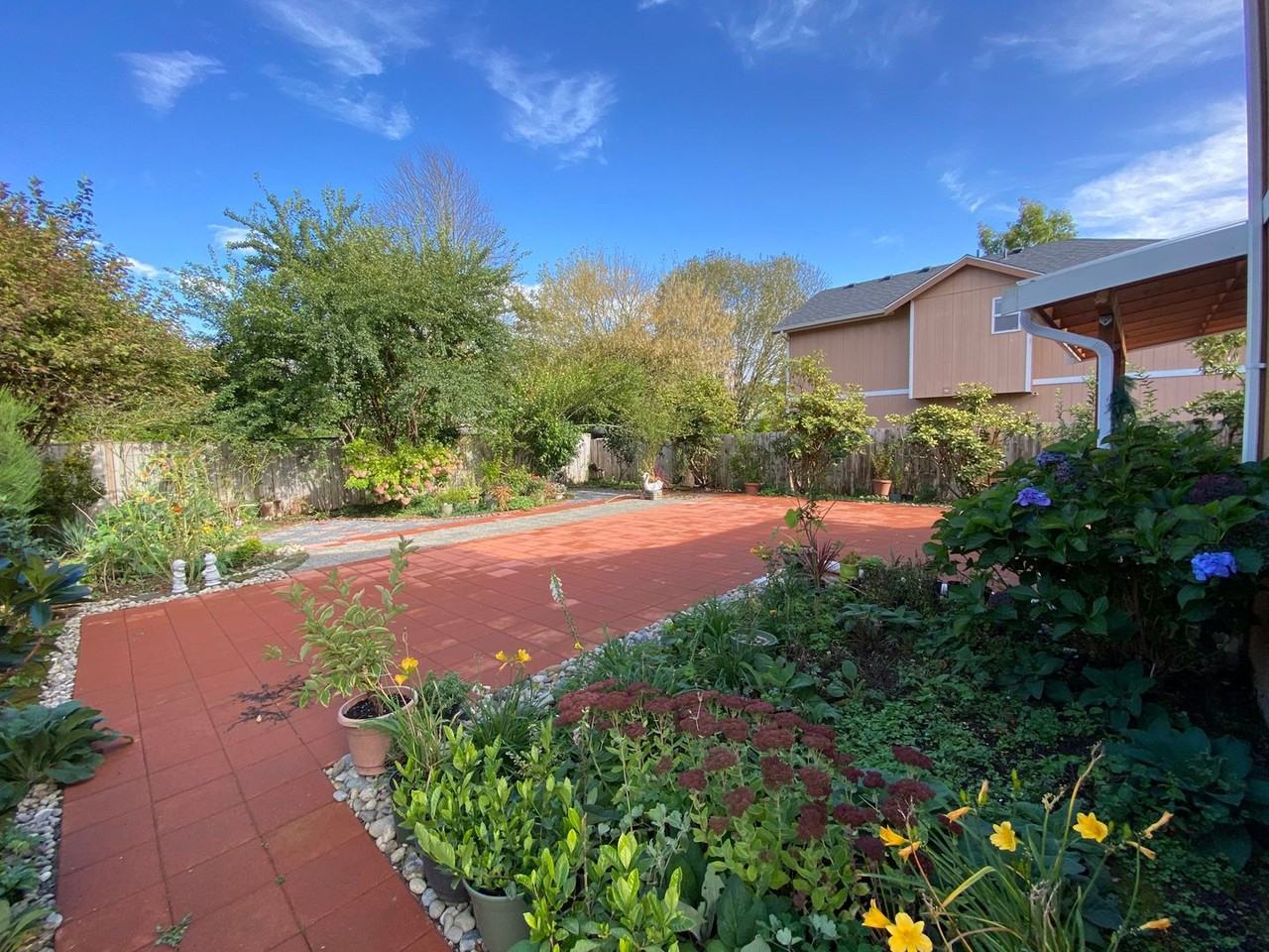 15930 Cascade Ln Se - Photo 3 of 21