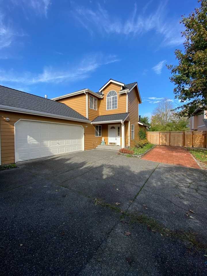 15930 Cascade Ln Se - Photo 2 of 21