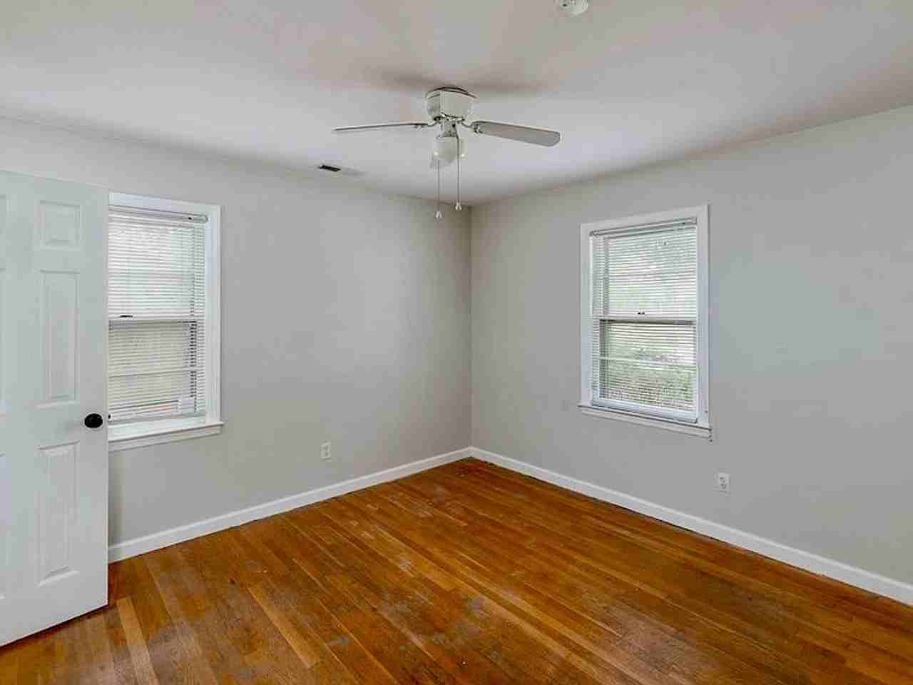 1058 Quail Dr - Photo 4 of 15