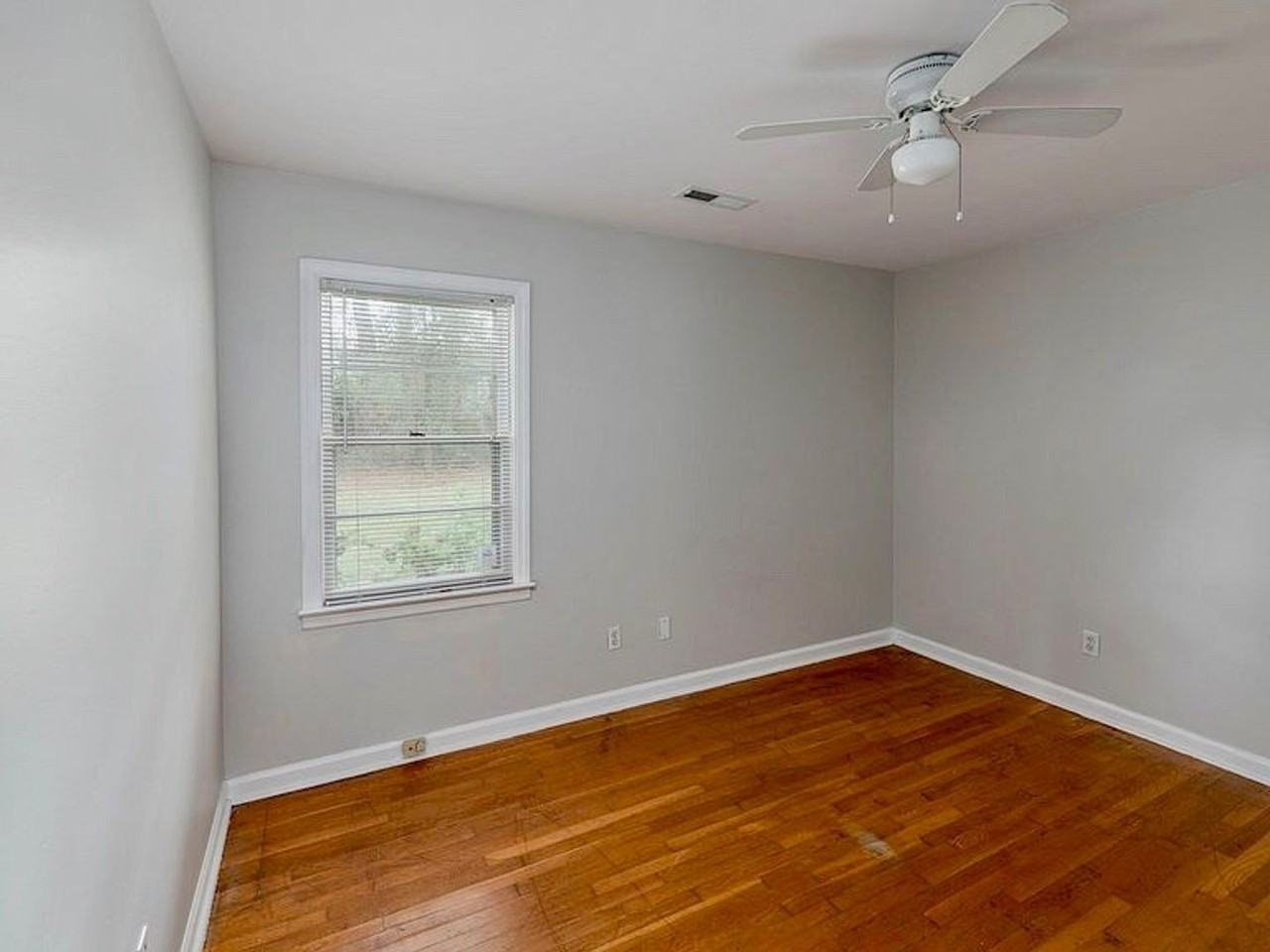 1058 Quail Dr - Photo 5 of 15