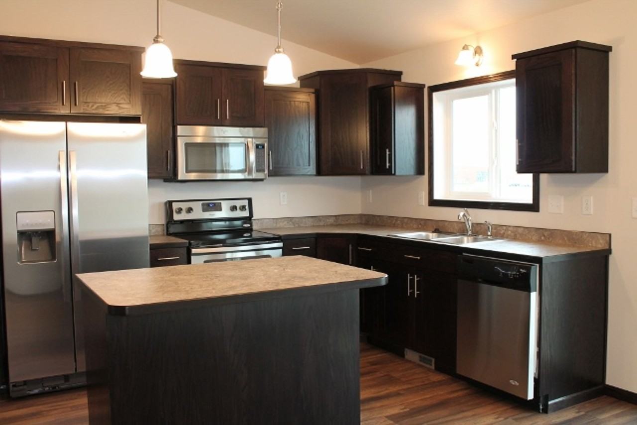 1420 44th Ave S - Photo 3 of 4