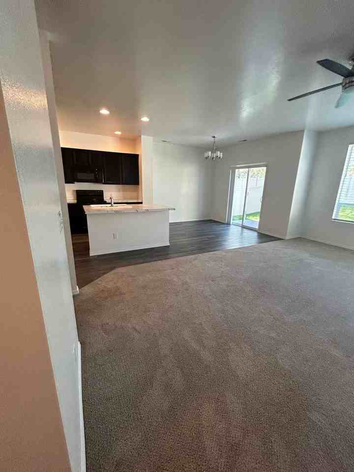 3548 S Falconers Pl - Photo 5 of 50