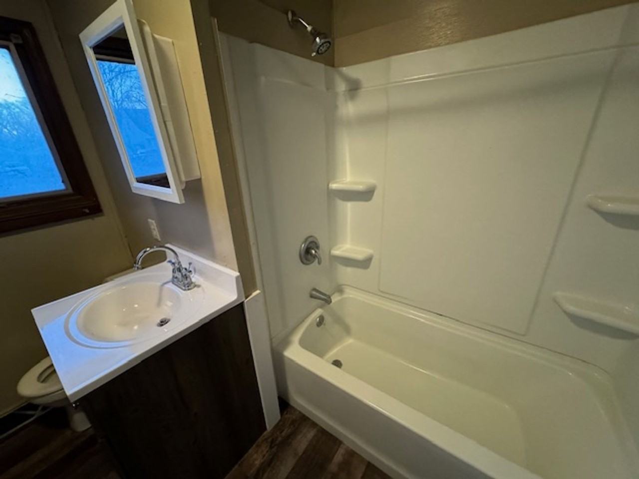 739 Sherman Ave - Photo 7 of 13