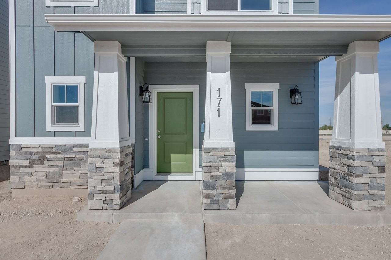 171 S Riggs Spring Ave - Photo 5 of 18