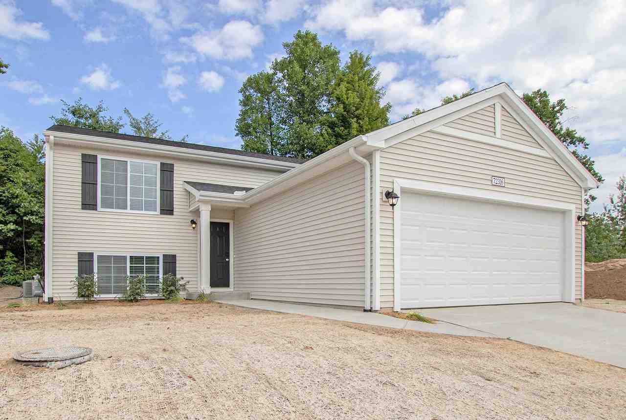16501 Charles Town Dr - Photo 2 of 18