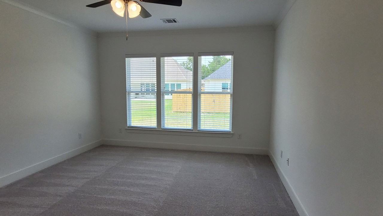 9581 S Creek Dr - Photo 7 of 9