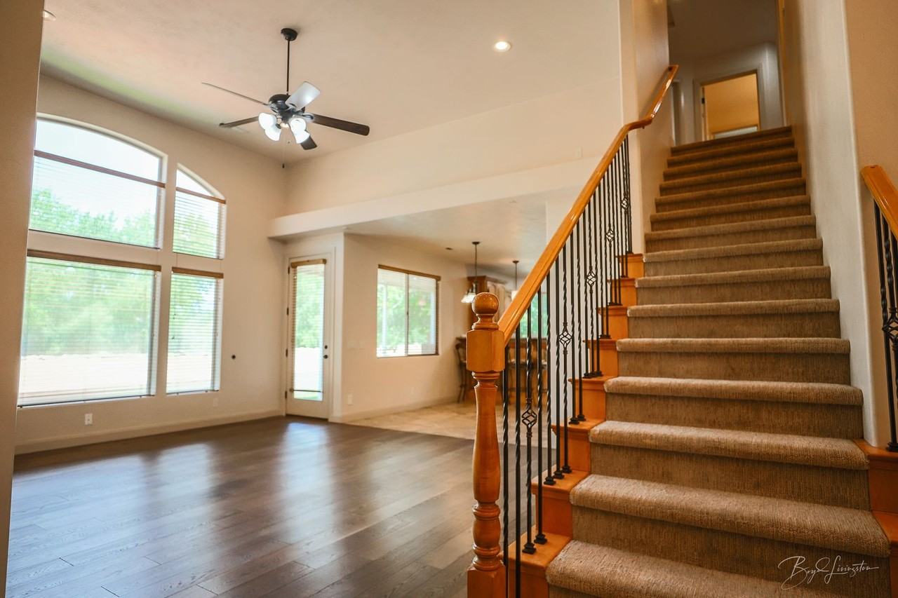 1160 S Washington Fields Rd - Photo 7 of 50