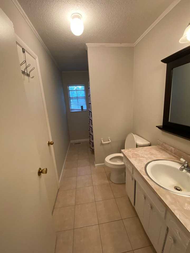 2930 Georgetown Dr Nw - Photo 5 of 9