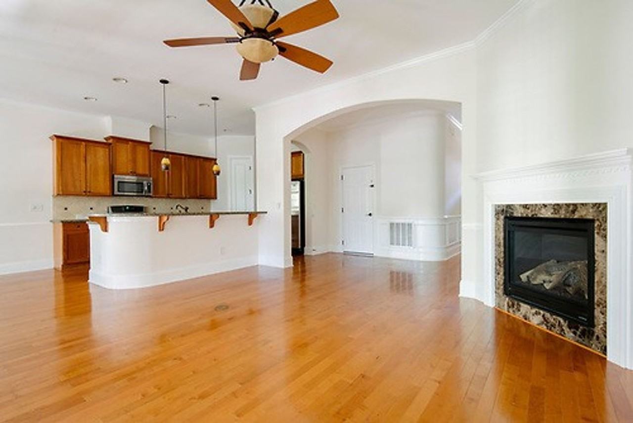 308 Sunstone Dr - Photo 4 of 31