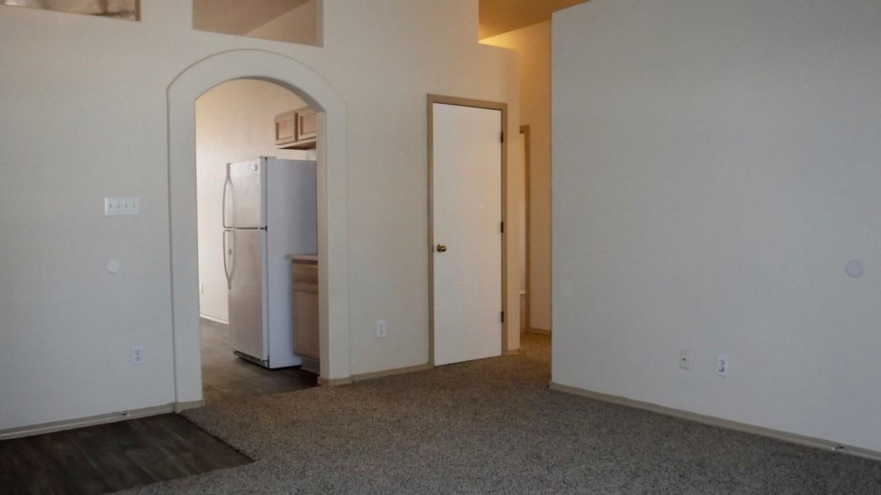 10648 Shooting Star St Nw - Photo 4 of 13