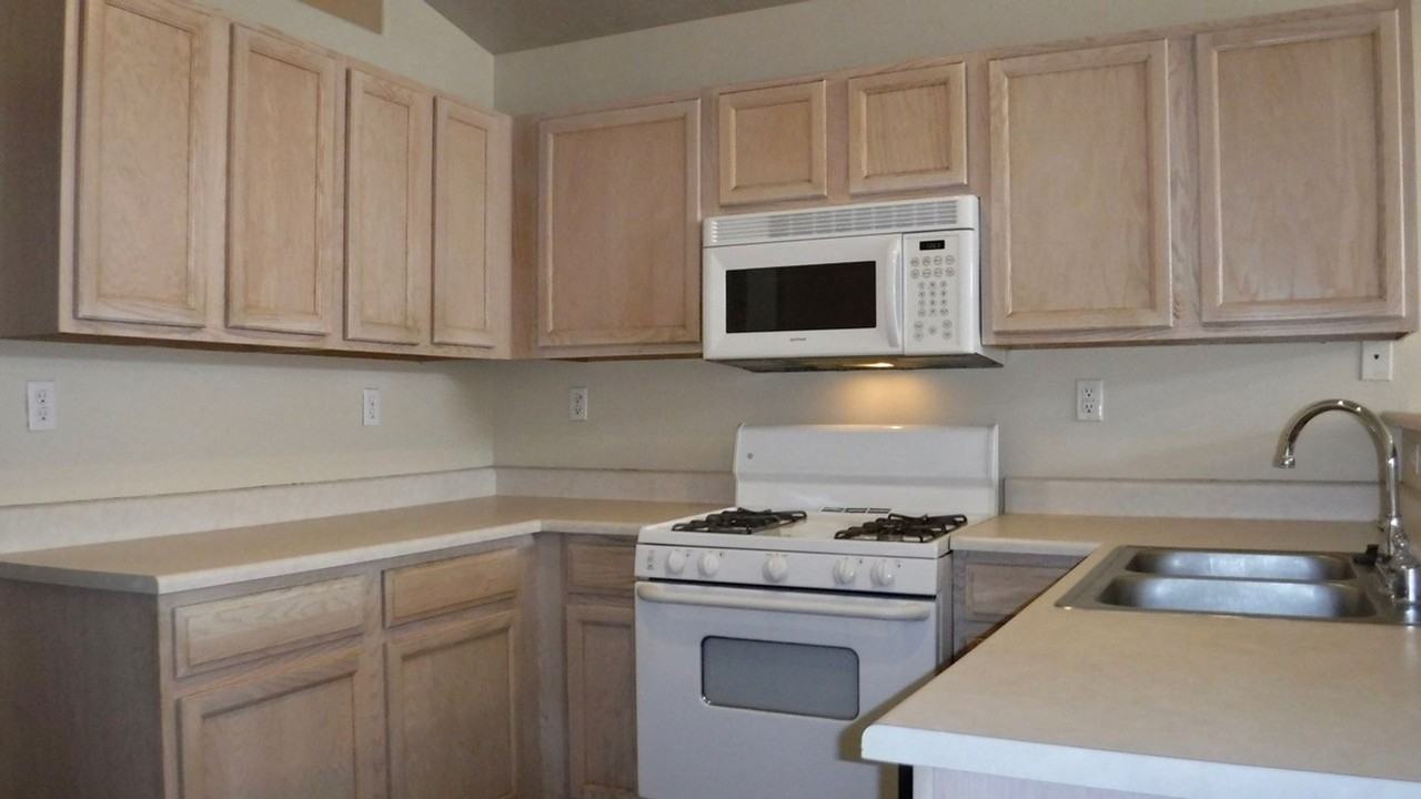 10648 Shooting Star St Nw - Photo 5 of 13