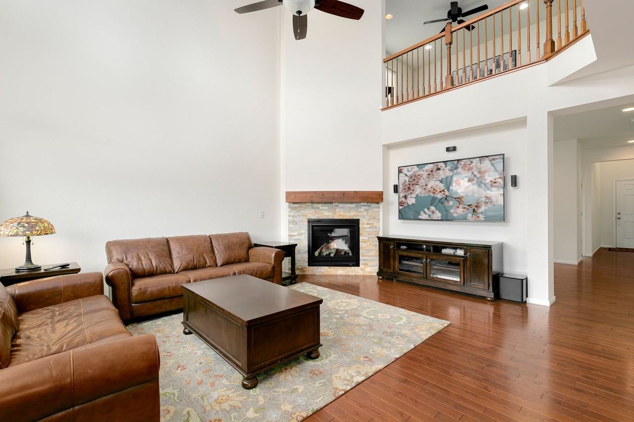 6550 Tombstone Ridge Rd - Photo 5 of 28