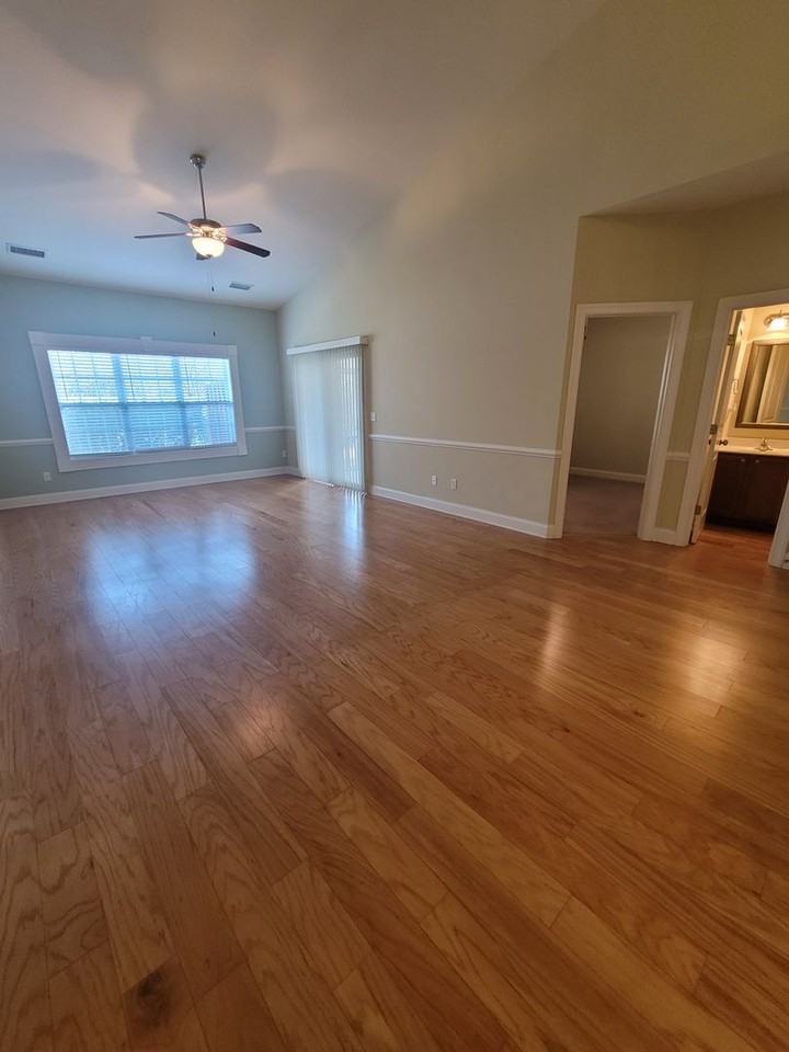 1131 Shellbank Ln - Photo 5 of 29