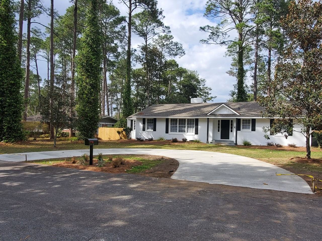 308 Highland Pl - Photo 2 of 26