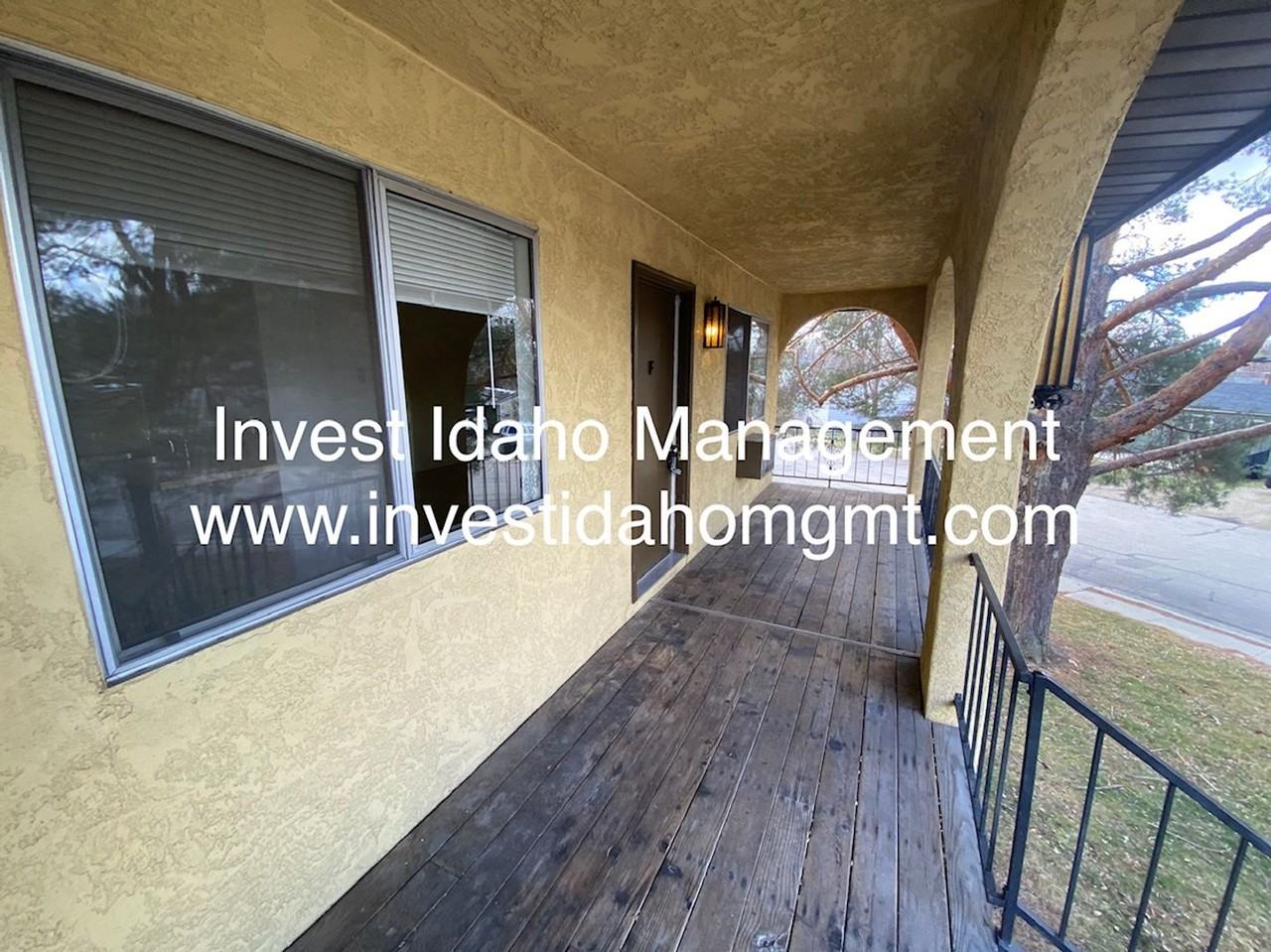 Villa - Photo 3 of 27