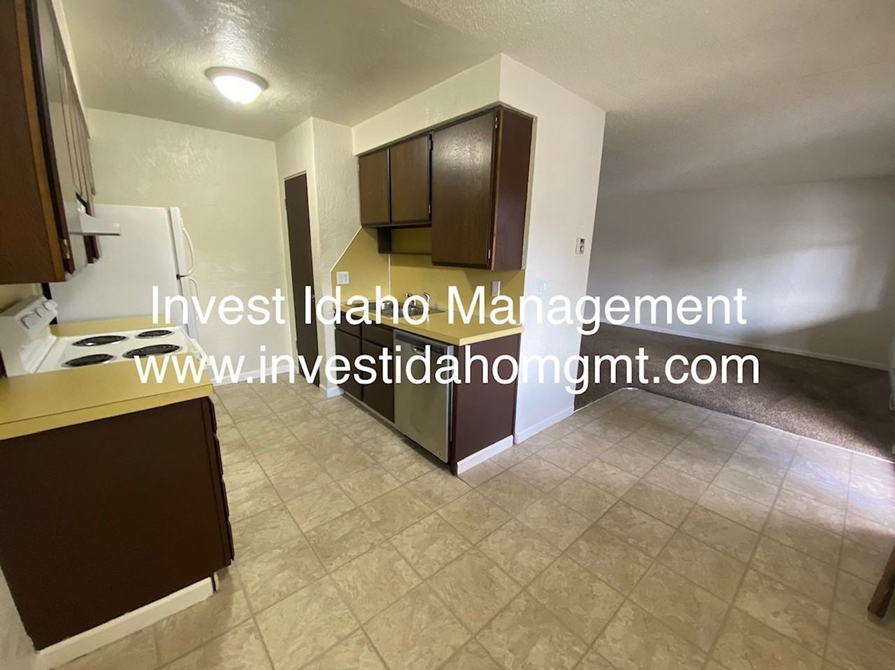 Villa - Photo 5 of 27