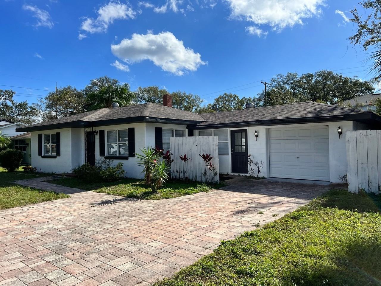 3906 W Azeele St - Photo 2 of 18