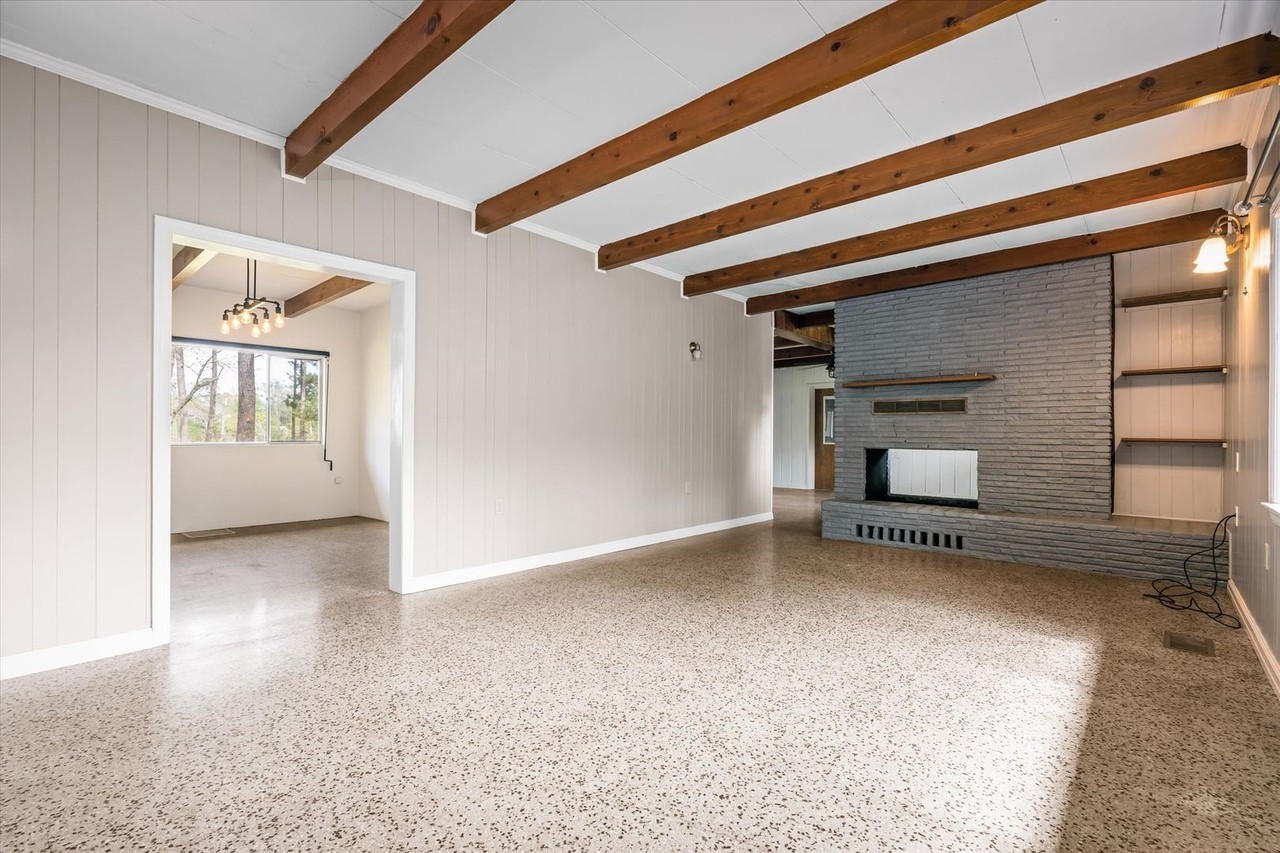 6187 Bayou Rd - Photo 4 of 22