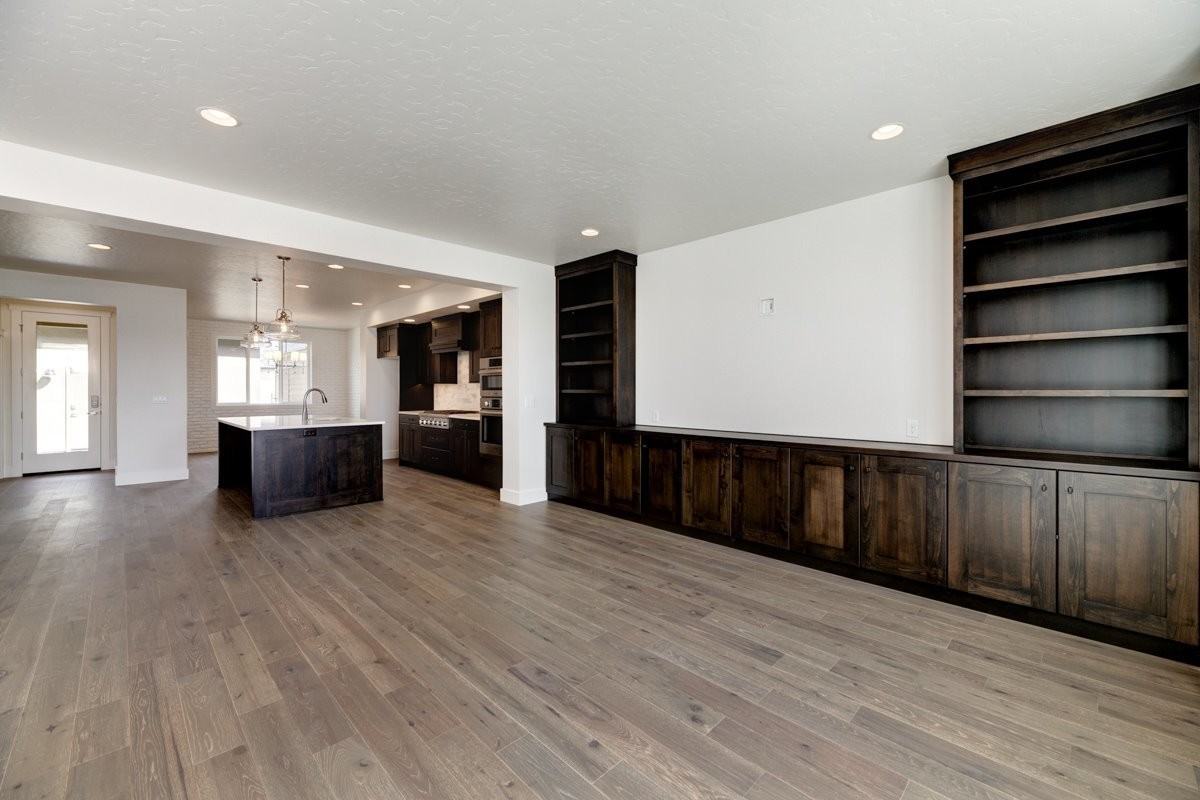 4314 E Parkcenter Blvd - Photo 5 of 25