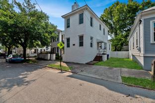 25 1/2 Maverick St - Photo 1 of 1