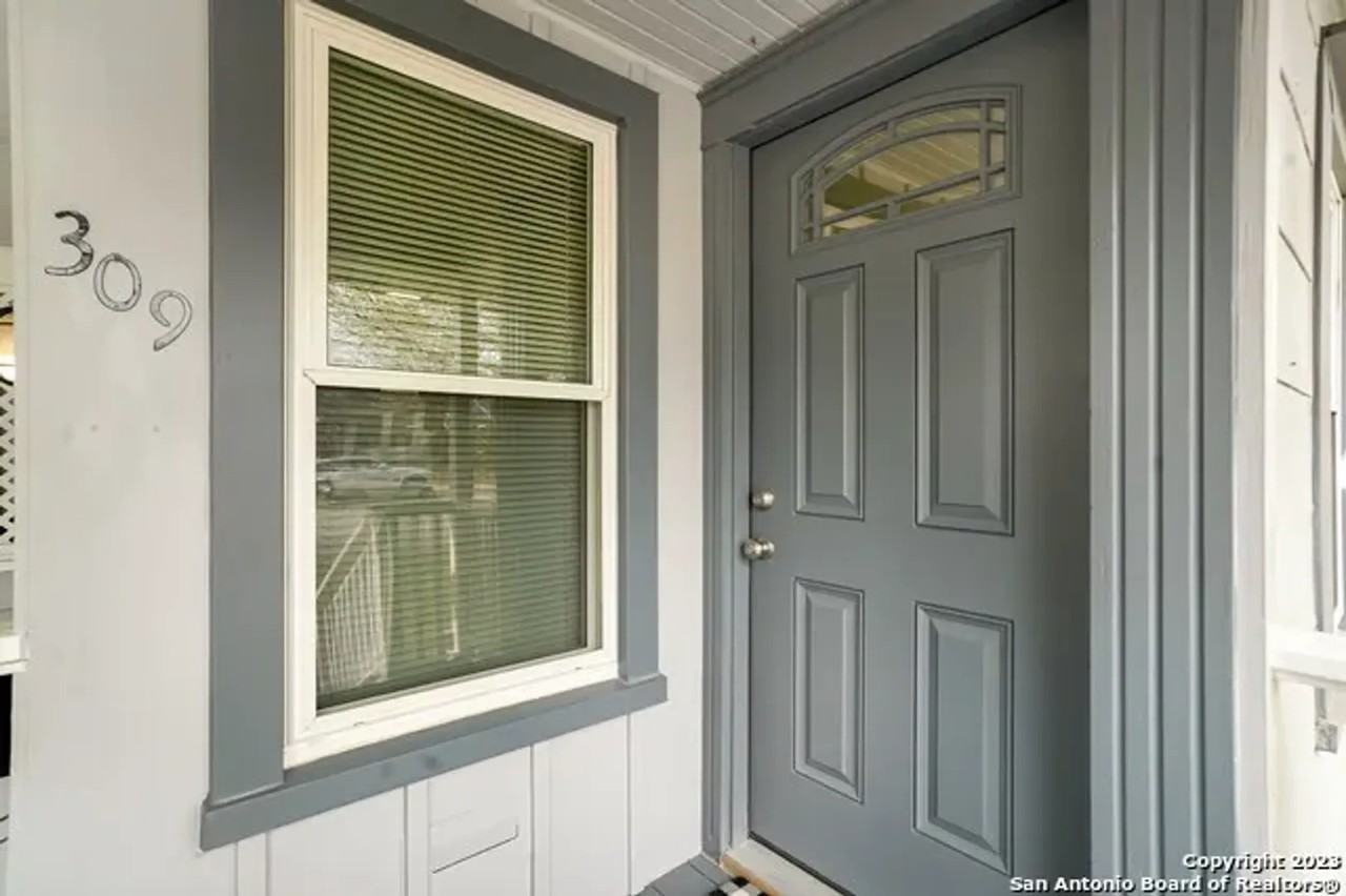 309 Aero Ave - Photo 3 of 16